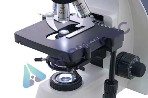 Микроскоп Levenhuk MED 40B