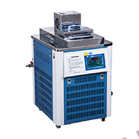 Нагревающие/охлаждающие циркуляционные термостаты серии CK-4005GD