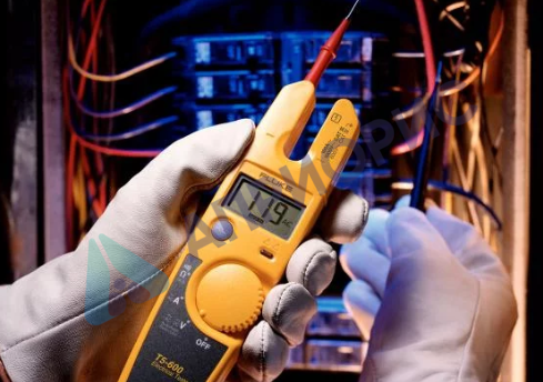 Поверка токовых клещей Fluke T5-600